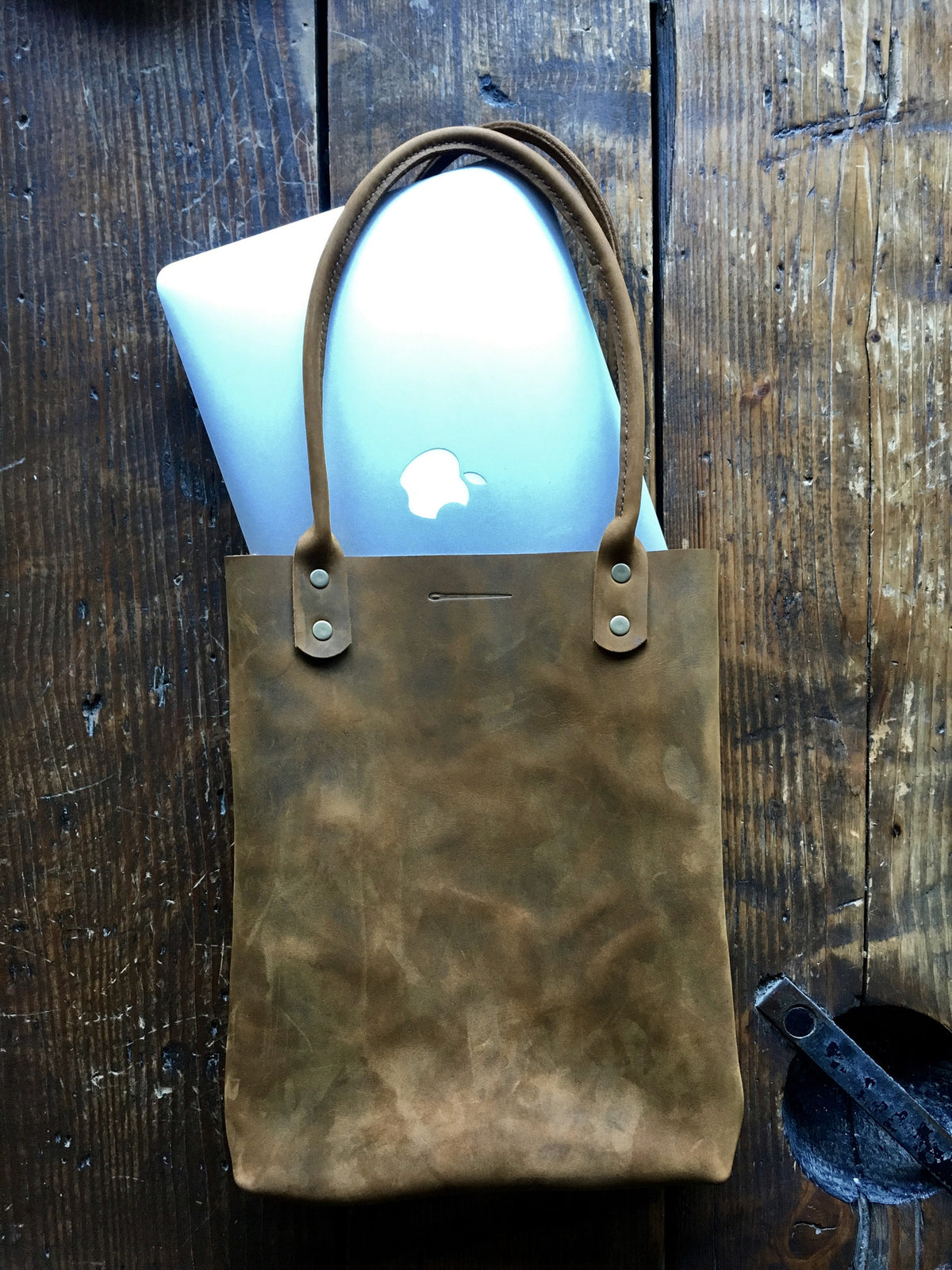 the laptop tote-