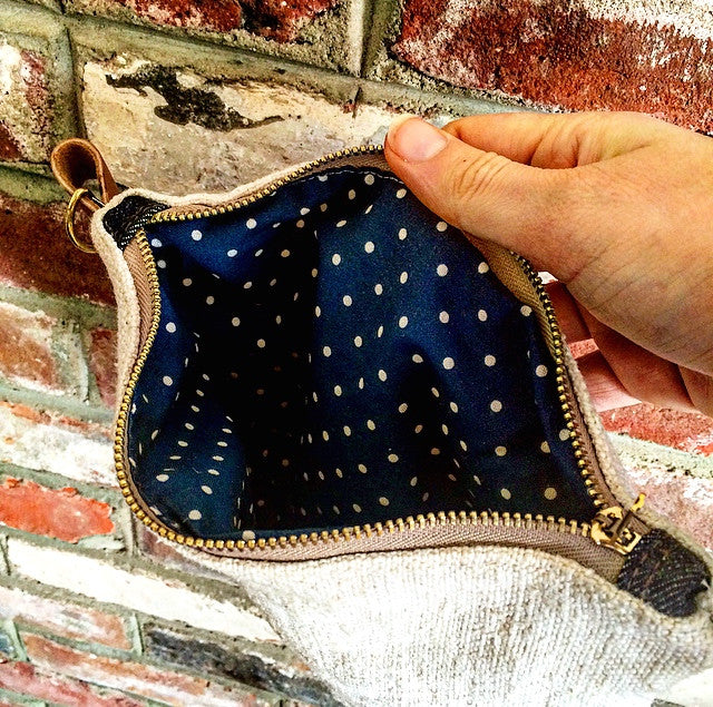 cosmetic pouch-